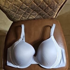 Victoria's Secret Lined Perfect Coverage T-Shirt Underwire Blue White Lace Bra